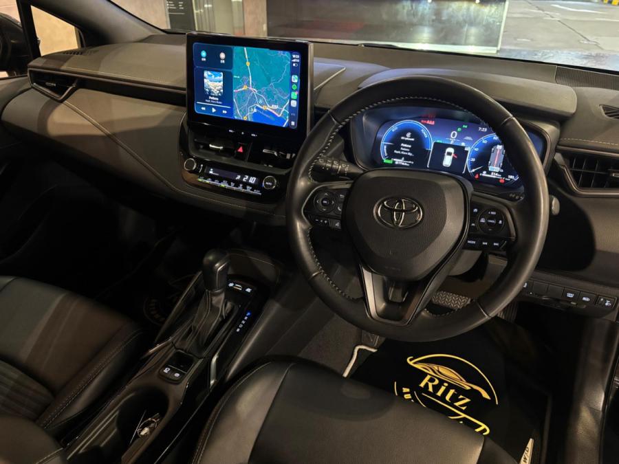 Corolla Touring Hybrid WXB Facelift - Image 4